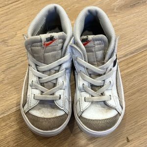 Nike Blazer Mid ‘77 Toddler Boy size 9c